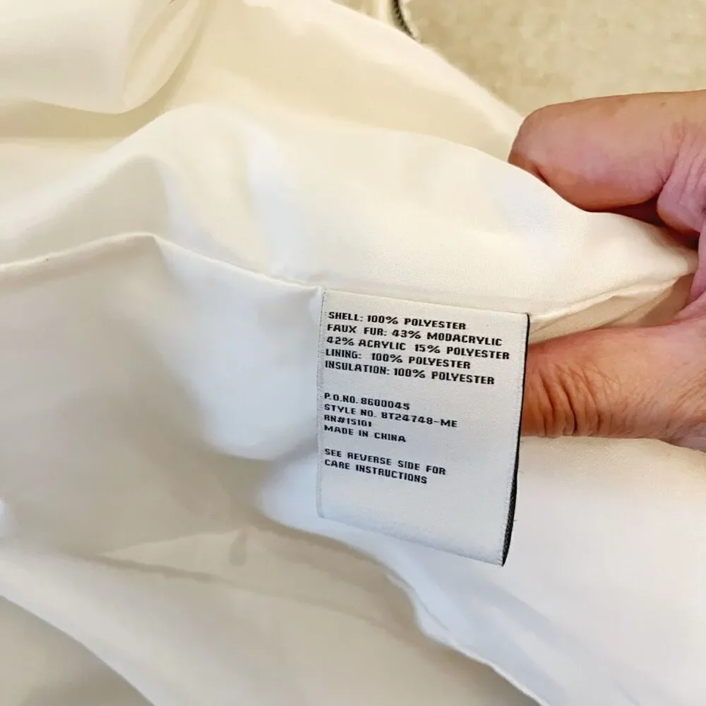 Bar III Quilted Puffer Faux Fur Hooded Belted Lined Pocket Parka Coat - Picture 16 of 16